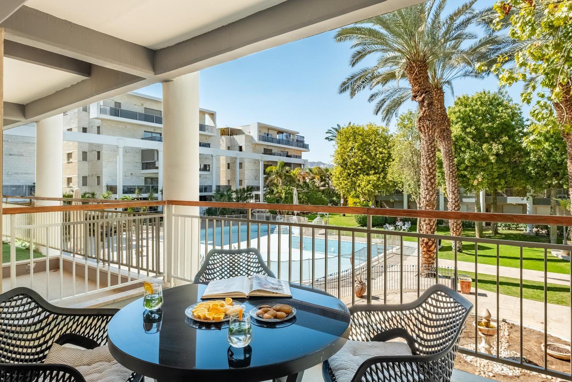 Royal Park Apartments Resort By Sea N Rent Eilat Extérieur photo